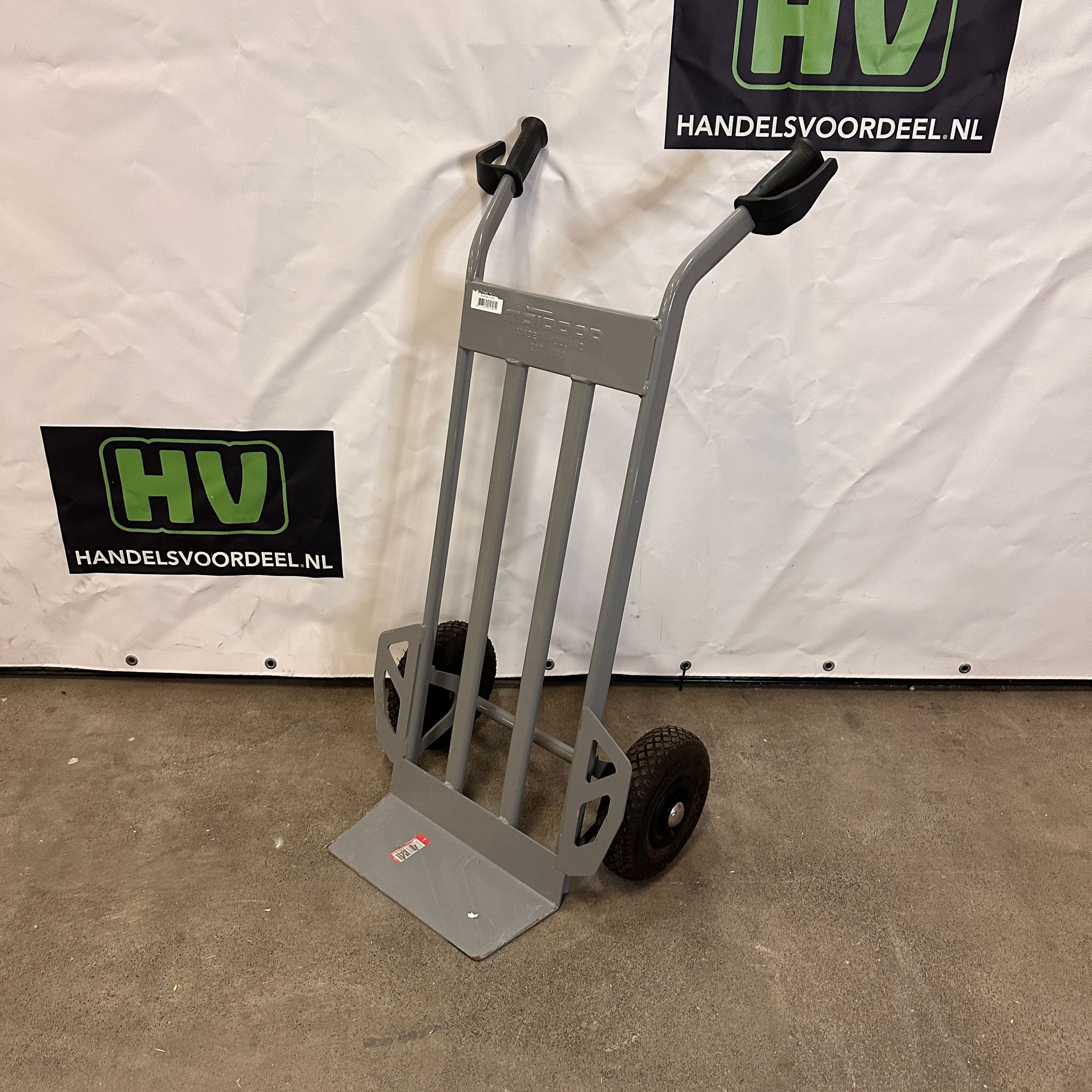Stalen steekwagen - Luchtbanden - Draagvermogen 350 kg - Afbeelding 2