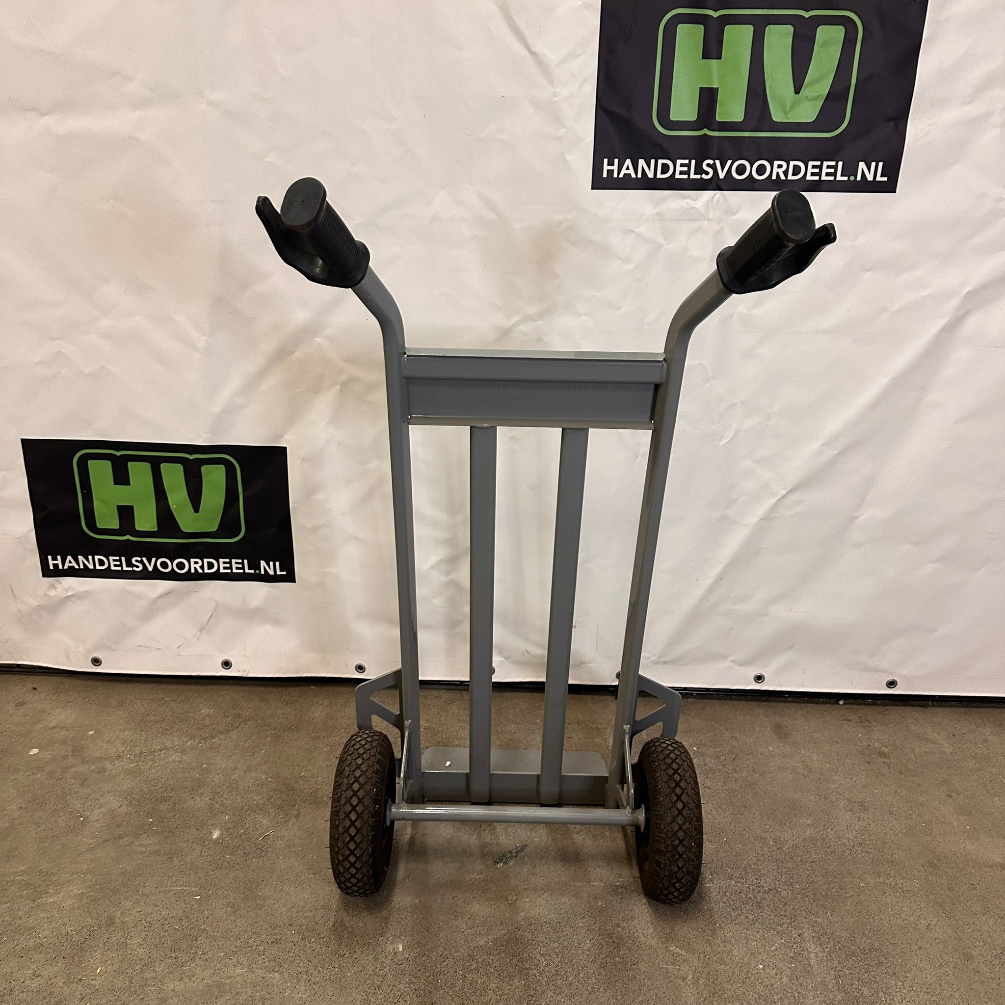Stalen steekwagen - Luchtbanden - Draagvermogen 350 kg - Afbeelding 4