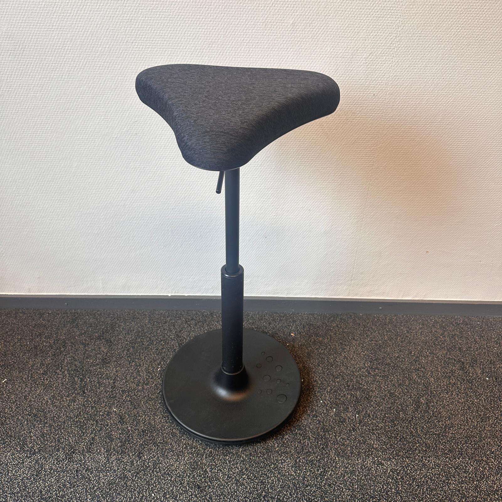 Zit-sta kruk met Gasveer Ergo - Active - Verstelbaar 57-82 cm - Leitz - Afbeelding 4